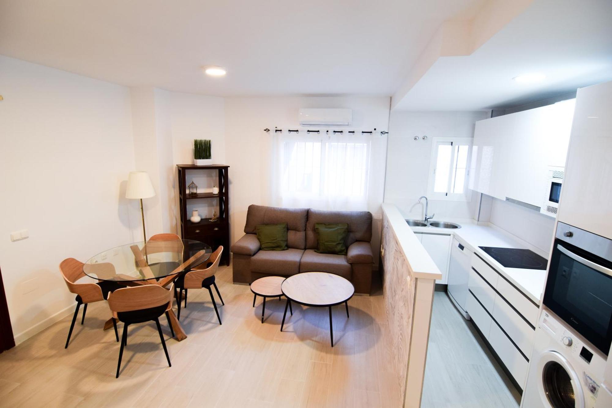 Letmalaga Cobblestone St. Apartment Exterior photo